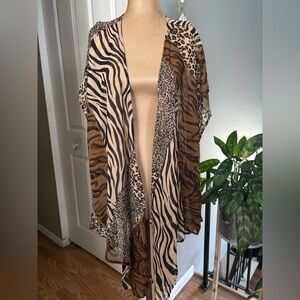 Disney World Animal Print Cover Kimono Women’s L